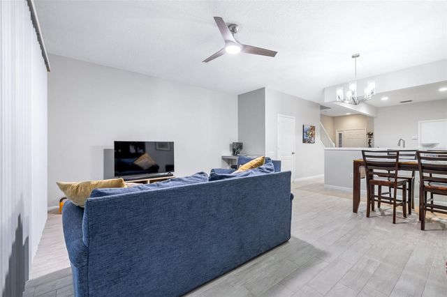 5005 BARNSTEAD DRIVE, Riverview, FL 33578