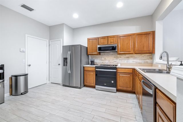 5005 BARNSTEAD DRIVE, Riverview, FL 33578