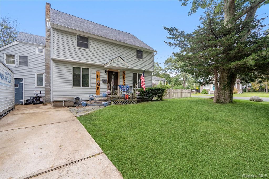 84 Tower Street, Sayville, NY 11782 — photo 2