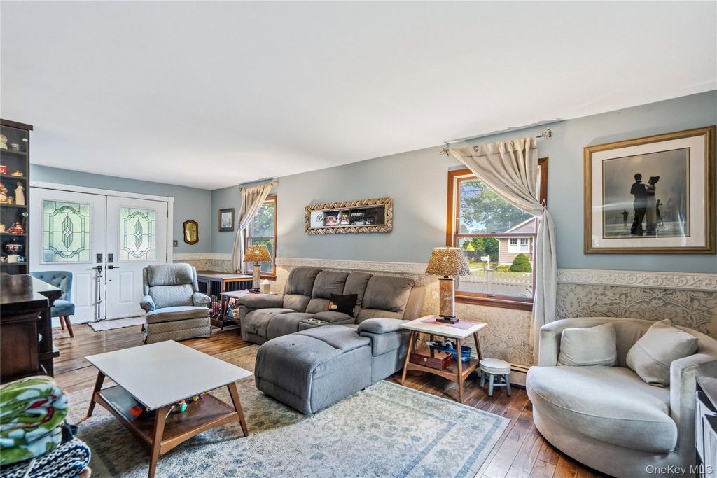 84 Tower Street, Sayville, NY 11782 — photo 3