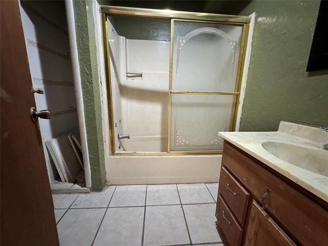 414 S Highland Avenue, Hobart, OK 73651