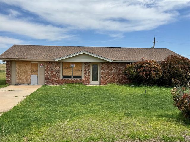 414 S Highland Avenue, Hobart, OK 73651