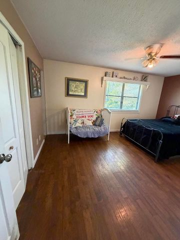 135 County Road 478, Bridgeport, AL 35740