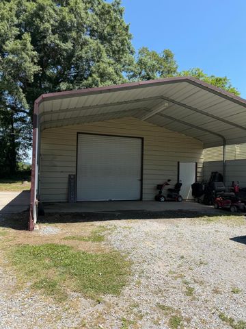 135 County Road 478, Bridgeport, AL 35740