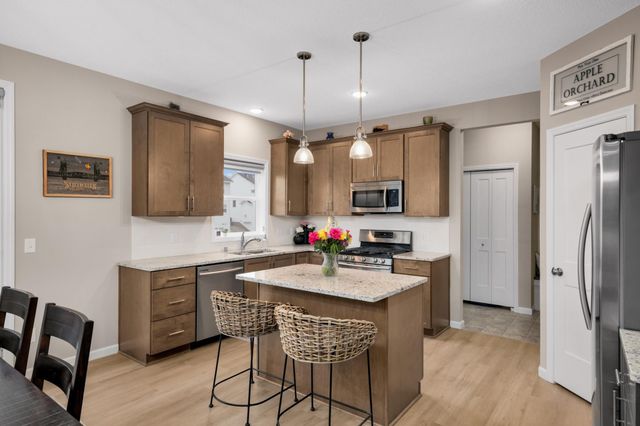 11600 34th Street N, Lake Elmo, MN 55042