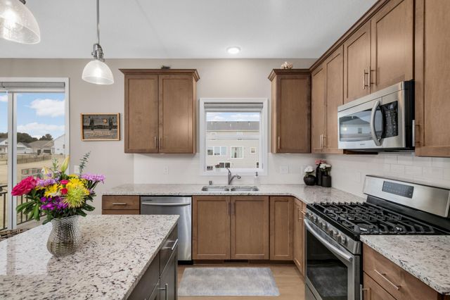 11600 34th Street N, Lake Elmo, MN 55042