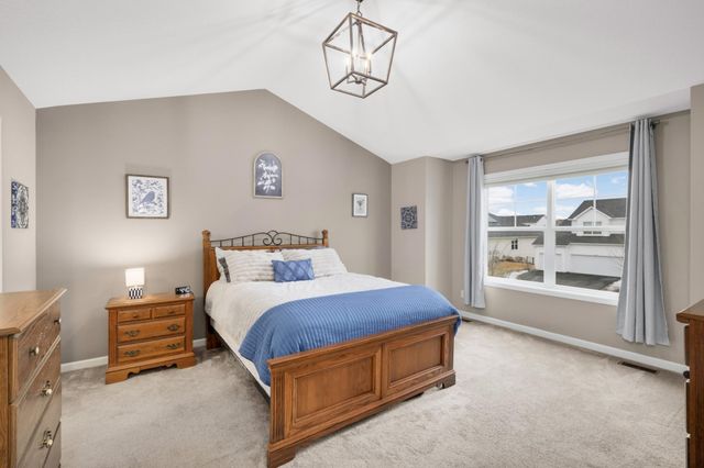 11600 34th Street N, Lake Elmo, MN 55042