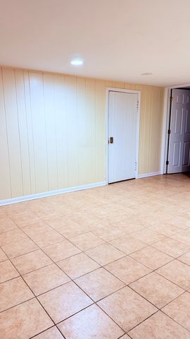 7513 Kenton Street, Skokie, IL 60076