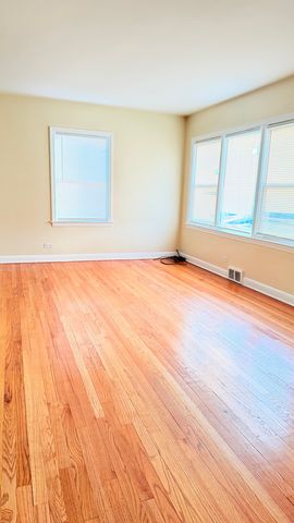 7513 Kenton Street, Skokie, IL 60076