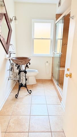 7513 Kenton Street, Skokie, IL 60076