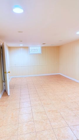 7513 Kenton Street, Skokie, IL 60076