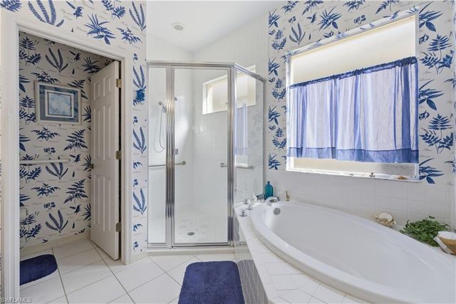 28501 Highgate DR, Bonita Springs, FL 34135