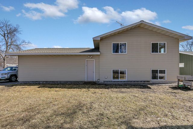 501 Kirkwall Drive, Waite Park, MN 56387