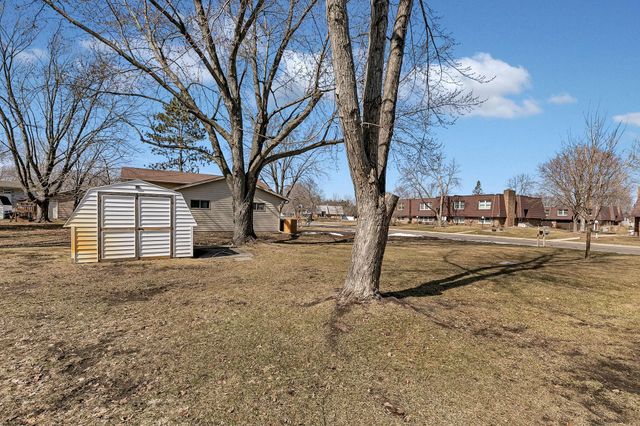 501 Kirkwall Drive, Waite Park, MN 56387