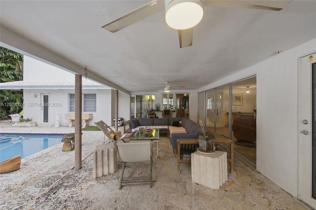 1310 SE 14th Ct, Deerfield Beach, FL 33441