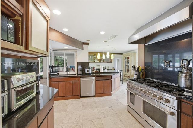 1310 SE 14th Ct, Deerfield Beach, FL 33441