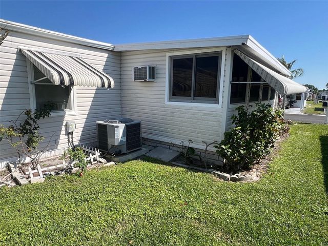 11300 124TH AVENUE 95, Largo, FL 33778