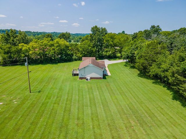 2784 Joe Reeves Rd, Lewisburg, TN 37091