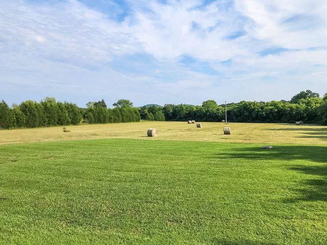 2784 Joe Reeves Rd, Lewisburg, TN 37091