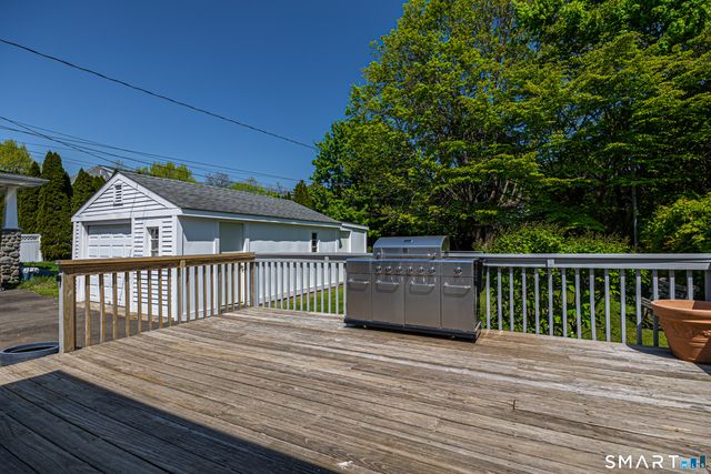 18 Cook Road, Stamford, CT 06902
