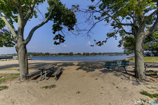 18 Cook Road, Stamford, CT 06902
