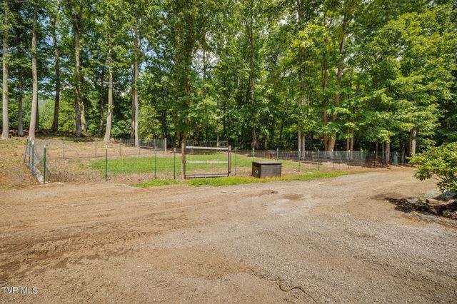 274 Bulldog Hollow, Elizabethton, TN 37643