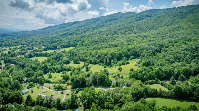 274 Bulldog Hollow, Elizabethton, TN 37643