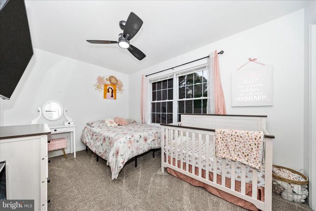 916-B HARWOOD RD, Hagerstown, MD 21740