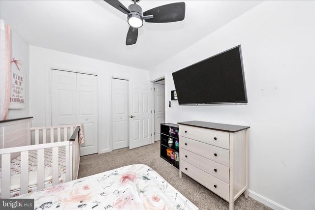 916-B HARWOOD RD, Hagerstown, MD 21740
