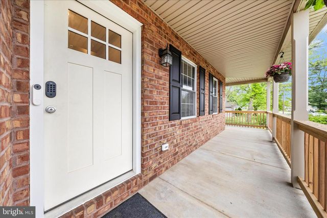 916-B HARWOOD RD, Hagerstown, MD 21740