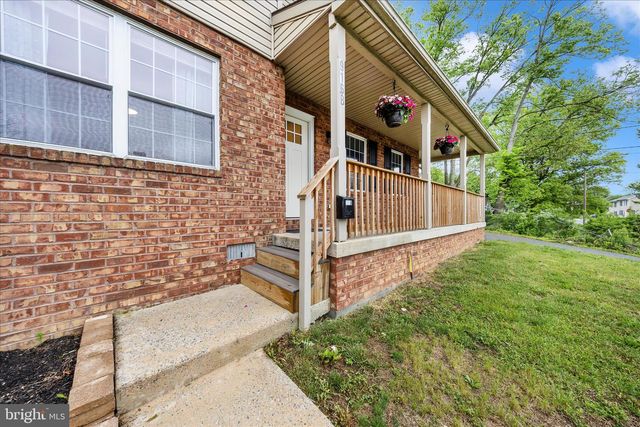 916-B HARWOOD RD, Hagerstown, MD 21740