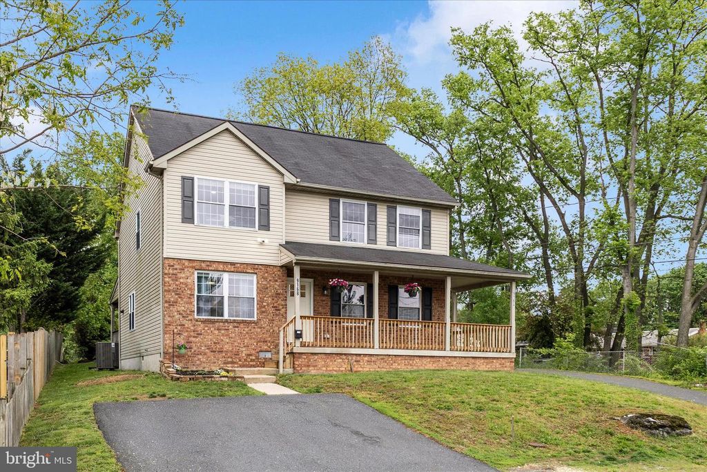 Image 40 of property listing at 916 HARWOOD RD #B, Hagerstown, MD 21740