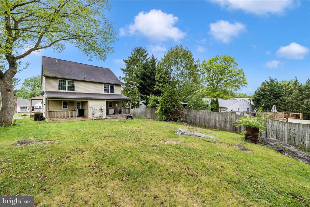 Image 47 of property listing at 916 HARWOOD RD #B, Hagerstown, MD 21740