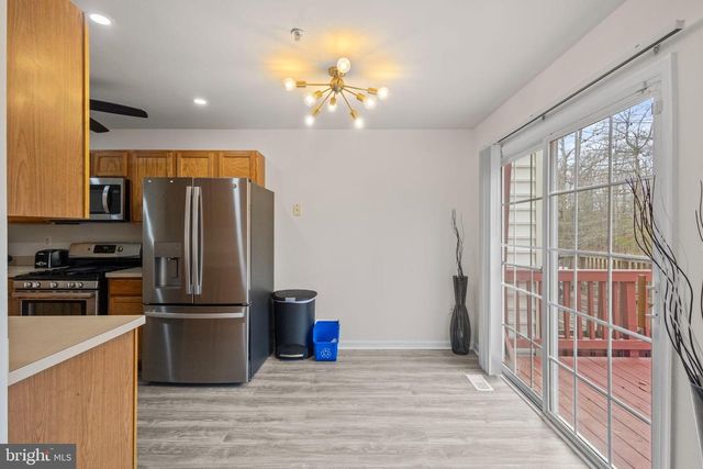 10906 W POINT PL, White Plains, MD 20695