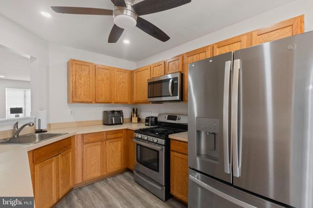 10906 W POINT PL, White Plains, MD 20695