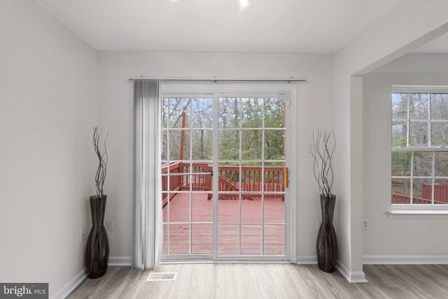 10906 W POINT PL, White Plains, MD 20695