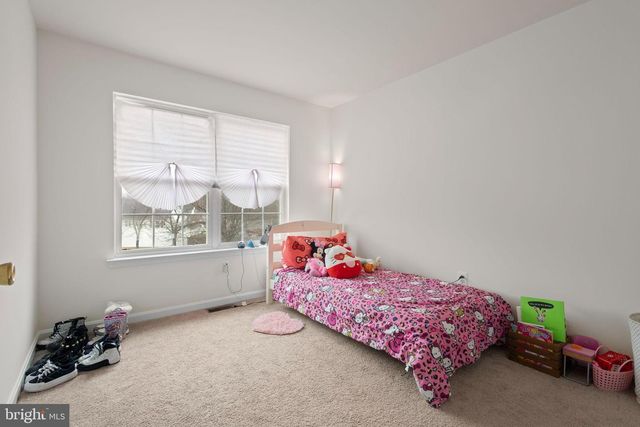 10906 W POINT PL, White Plains, MD 20695