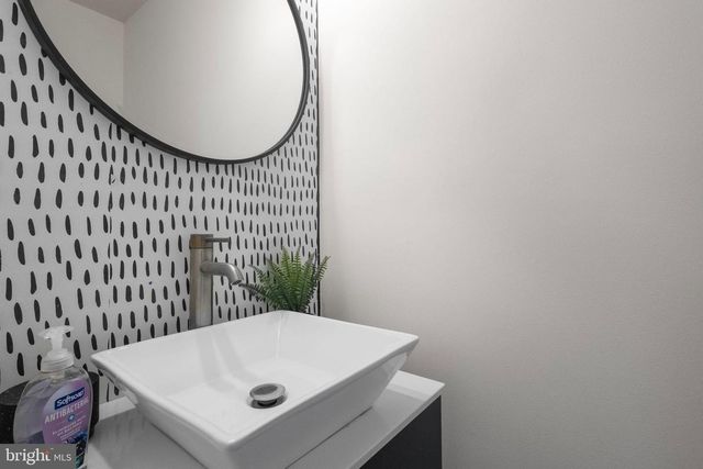 10906 W POINT PL, White Plains, MD 20695