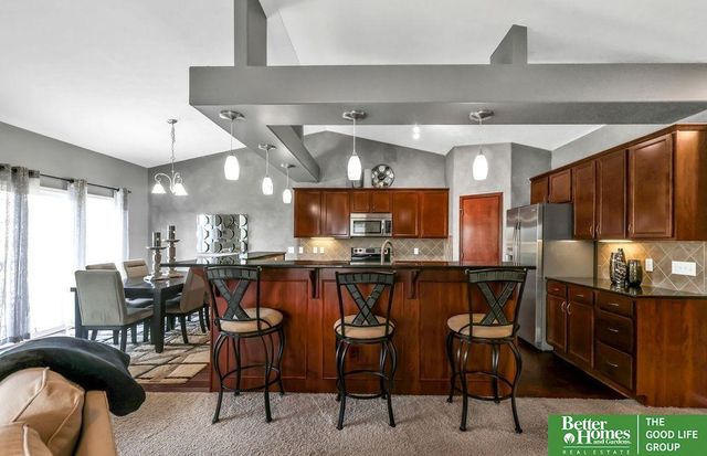 19302 G Street, Omaha, NE 68135