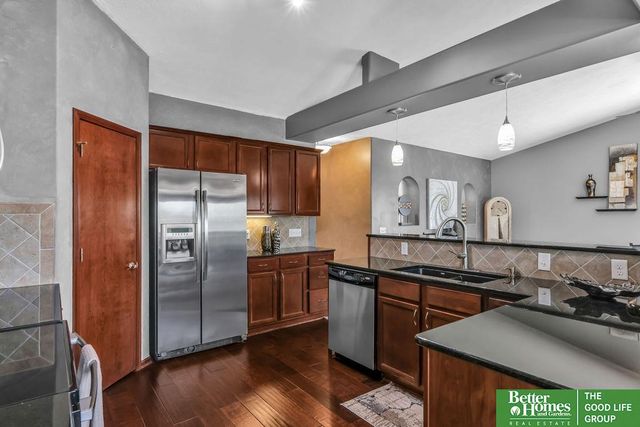 19302 G Street, Omaha, NE 68135