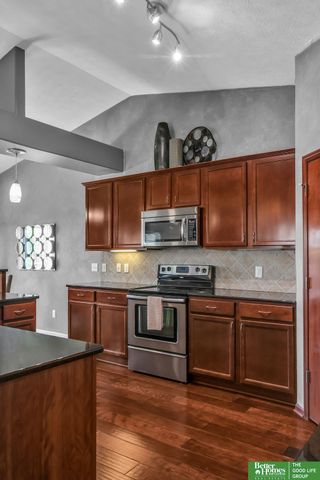 19302 G Street, Omaha, NE 68135