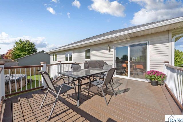 217 Inverness Drive, Mankato, MN 56001