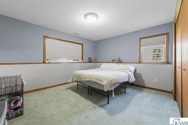 217 Inverness Drive, Mankato, MN 56001
