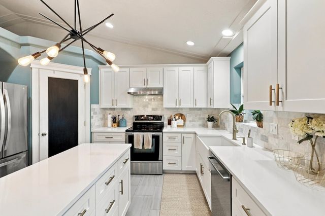 3217 E 10th Ave, Spokane, WA 99202