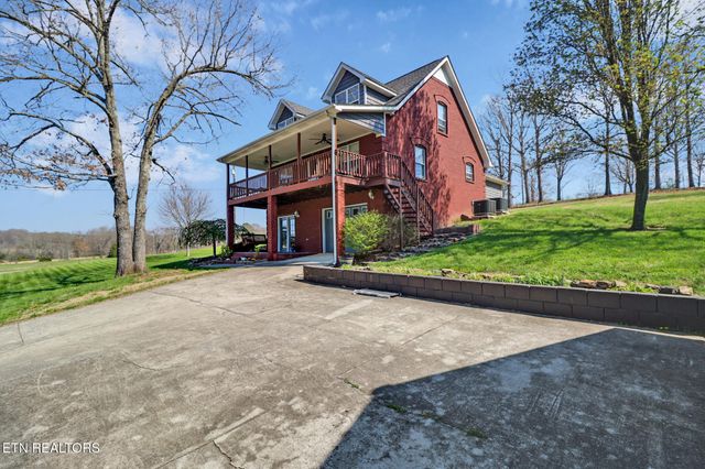 254 Sherwood Forest Rd, Livingston, TN 38570