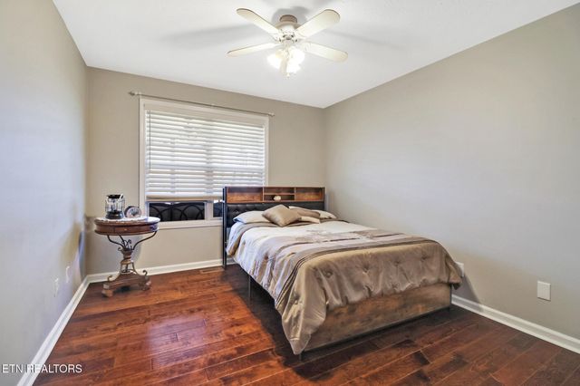 254 Sherwood Forest Rd, Livingston, TN 38570