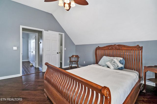 254 Sherwood Forest Rd, Livingston, TN 38570