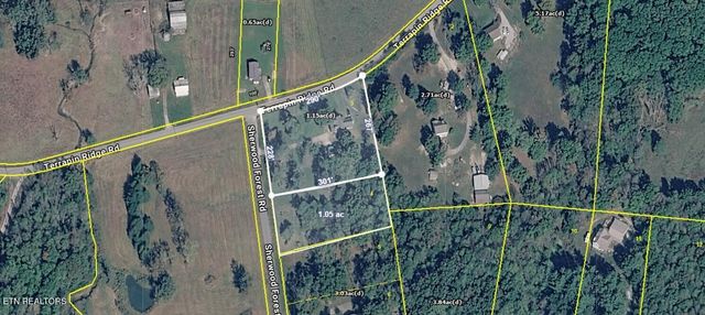 254 Sherwood Forest Rd, Livingston, TN 38570