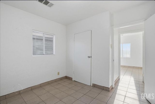 420 Dover Place, Delano, CA 93215