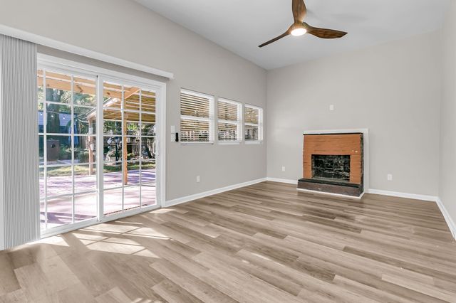 1187 Marquis Road, North Charleston, SC 29405